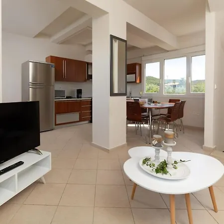 Дом отдыха Pigadaki